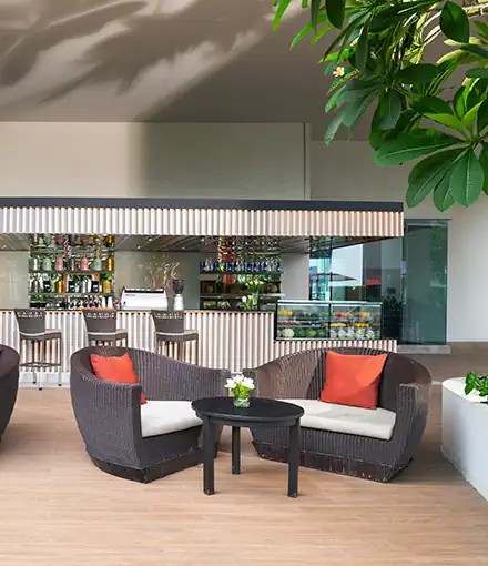 Aqua Eatery Bar